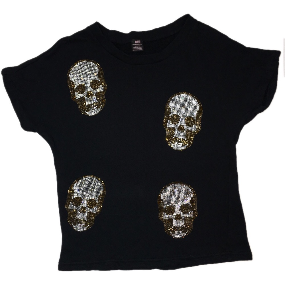 Queen of E.VIL rhinestone skull top SZ small